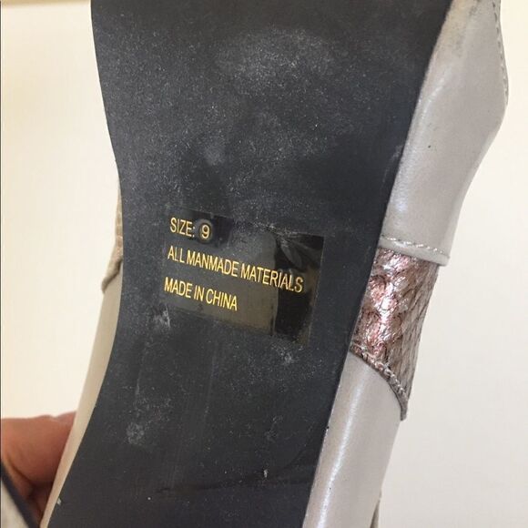 BKE Sole Heels  - Picture 6 of 8